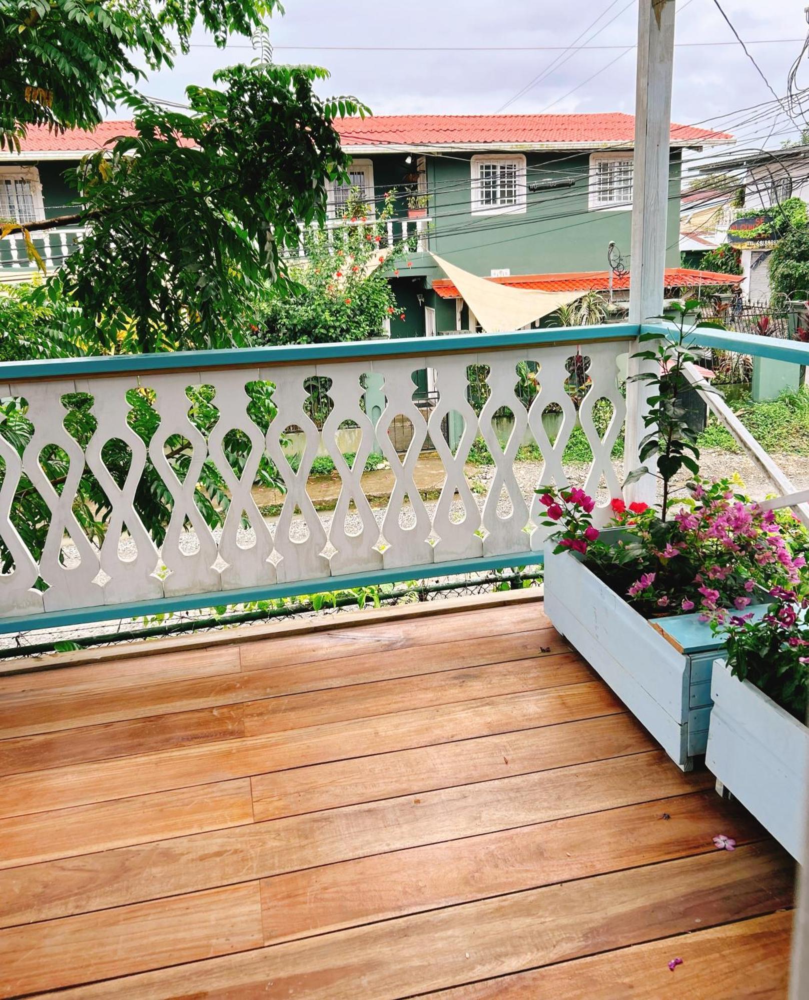 Casa Pelicano Bocas del Toro Exterior photo