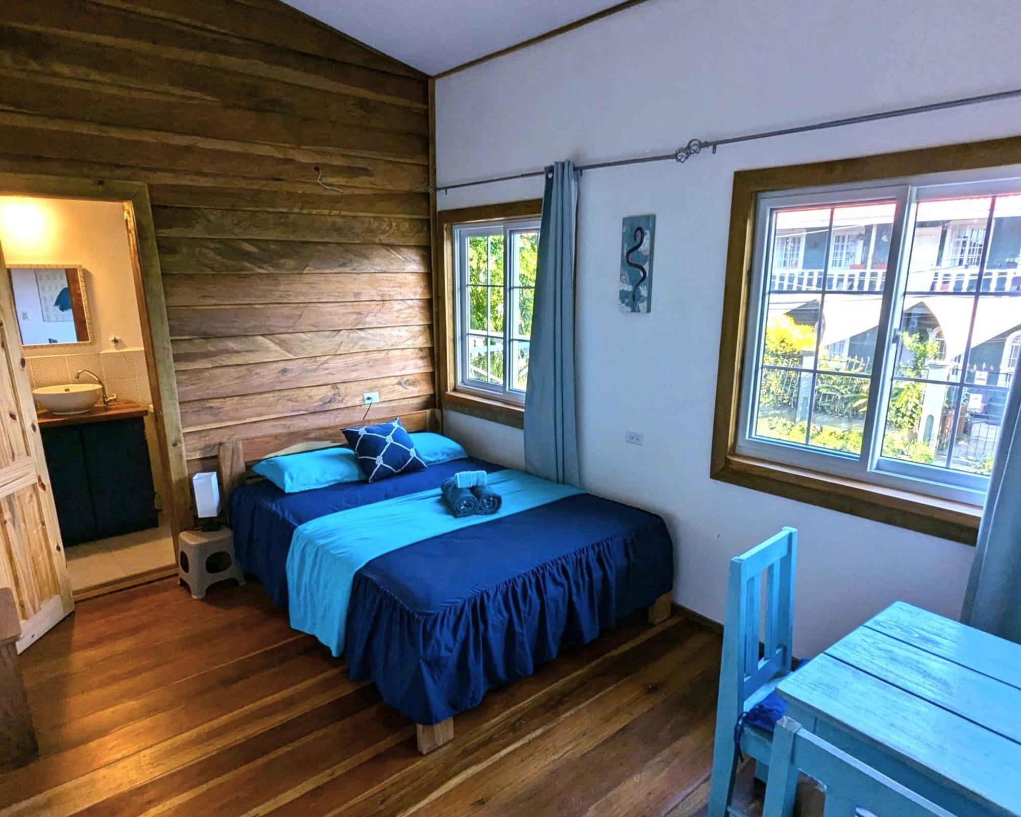 Casa Pelicano Bocas del Toro Exterior photo